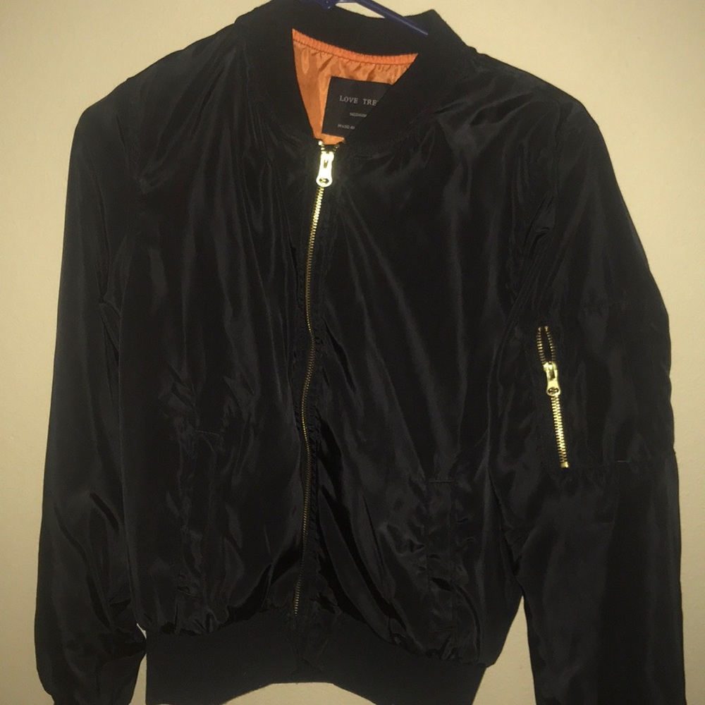 Black Pullover Jacket